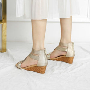 DeeTrade Sandals Nefertiti Platform Sandals