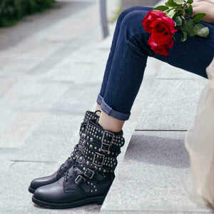 DeeTrade Women's Boots Rivet Ankle Boots (2 styles)